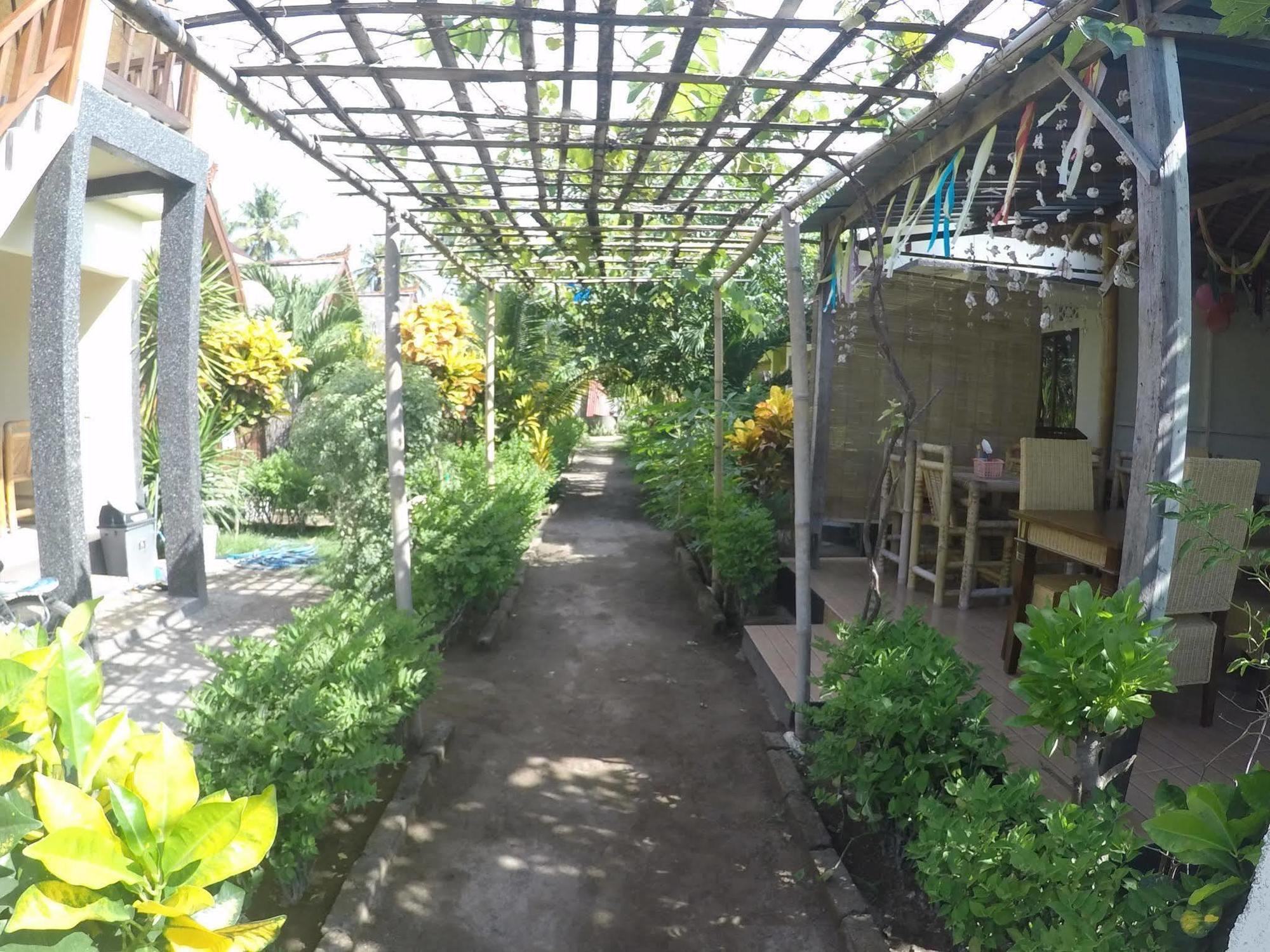 Kelapa Gading Bungalows Gili Air Zewnętrze zdjęcie
